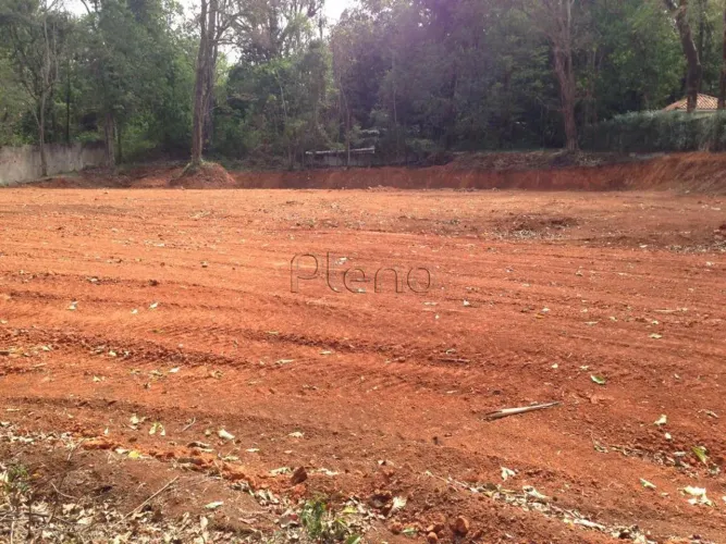 Terreno à venda em Campinas, Parque São Quirino, com 2448 m², Chácaras São Quirino