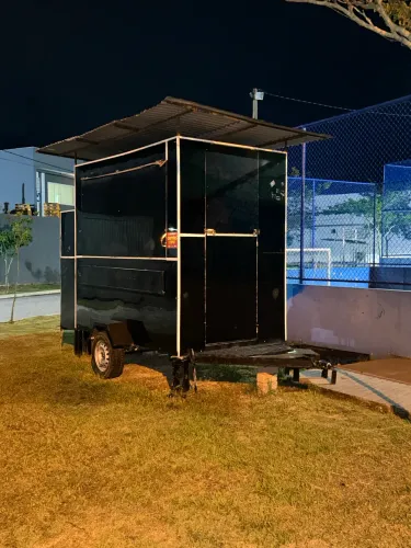 Trailer de Lanches Completo - Pronto para Trabalhar
