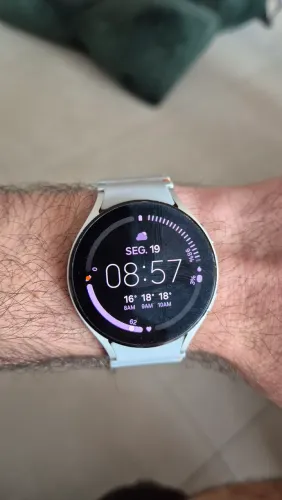 Samsung Galaxy Watch 4
