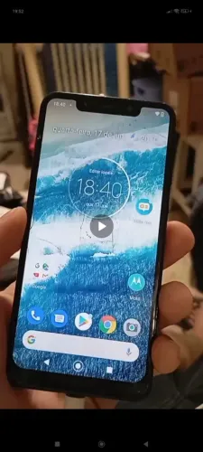 Celular Motorola one