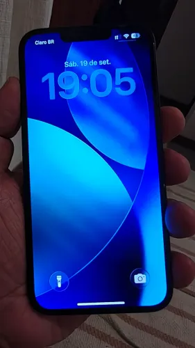Iphone 16e 128gb praticamente novo.