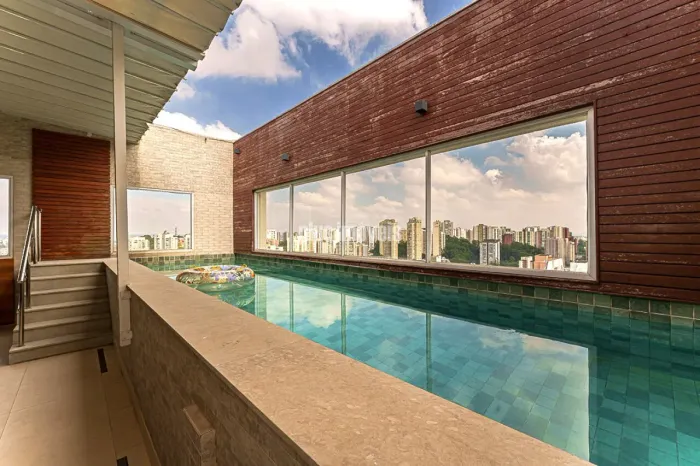 EXCELENTE COBERTURA COM PISCINA E ÓTIMA ÁREA SOCIAL - VISTA ESPETACULAR - 05 VAGAS - JTO. 
