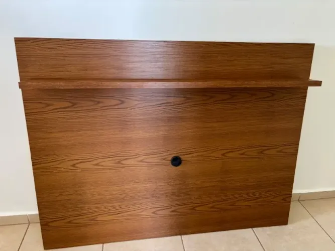 Vendo Painel semi novo.