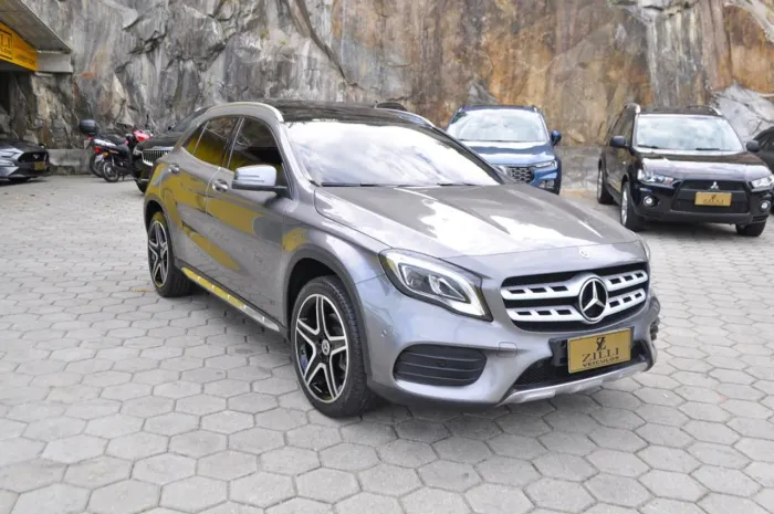 Mercedes-Benz GLA 250 Sport 2.0 TB 16V 4X2 211cv Aut. 2018
