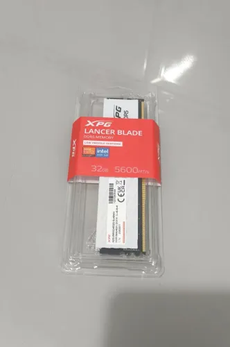 Memoria RAM 1x32 XPG Lancer Blade DDR5 5600Mhz CL46 [Lacrada]