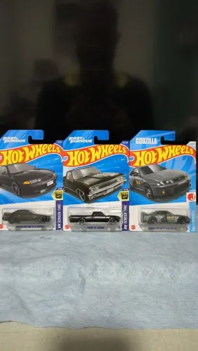 Hotwheels Velozes e Furiosos.