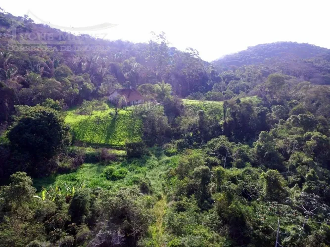 Fazenda em Sacra Família do Tinguá - Engenheiro Paulo de Frontin, RJ