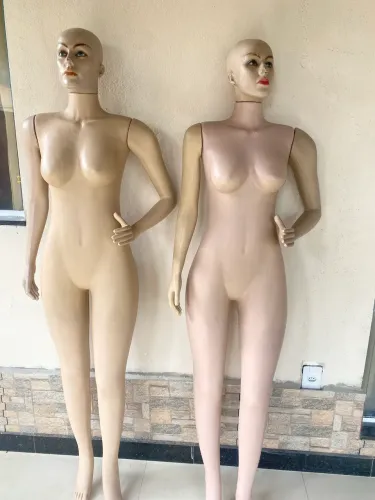 Manequin feminino