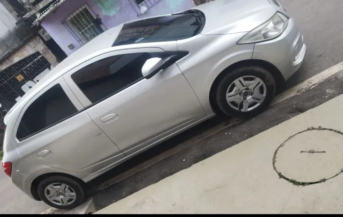 Chevrolet Onix JOY Hatch 1.0 8V Flex Mec. 4P 2017