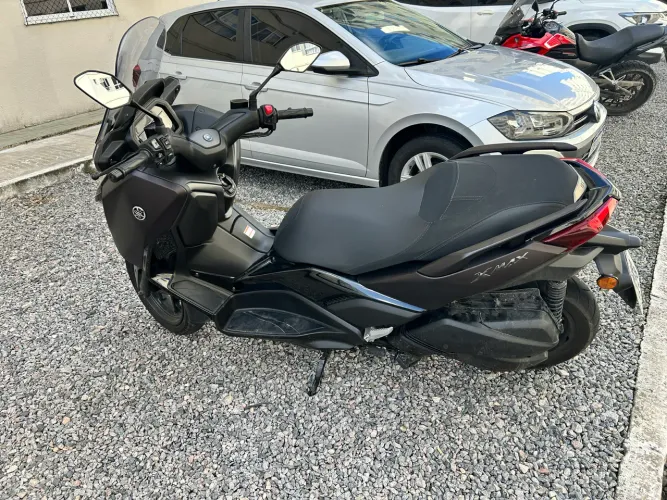 XMAX 300 2026 novíssima!
