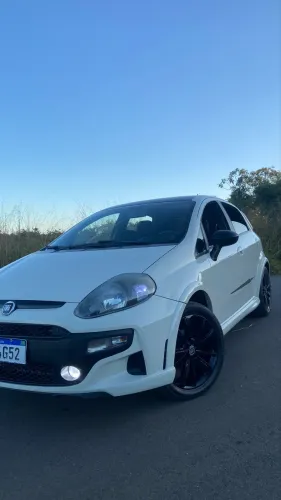 Fiat Punto Blackmotion 1.8 Flex 16V 5P. 2015