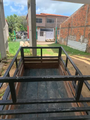 Carrocinha em excelente estado, para transporte de objetos.