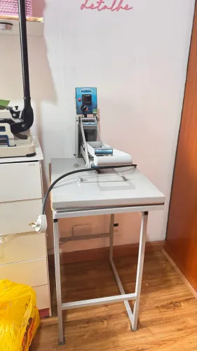 Prensa Térmica 40x50 Maquinatec com Pedestal | Excelente Estado