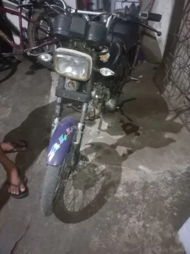 Dafra 100