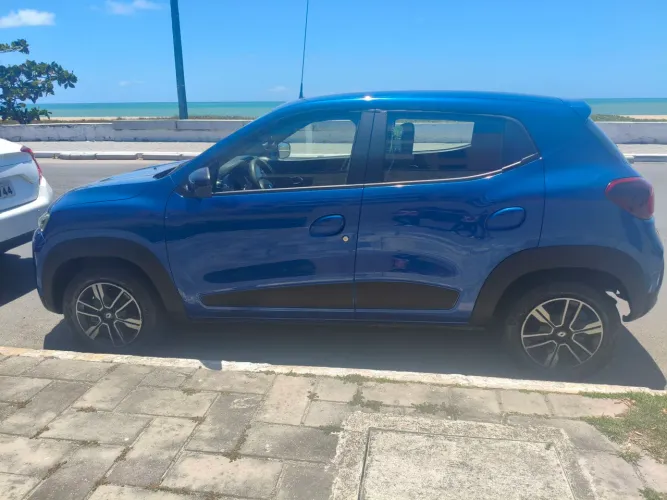 Renault Kwid Intense 1.0 Flex 12V 5P Mec. 2023