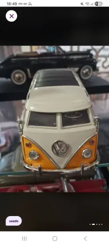 linda miniatura de kombi amarela 1/24<br>escala 1/24 um clássico! ideal para