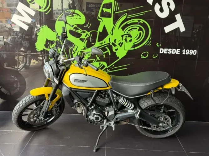 Ducati Scrambler Icon 2021