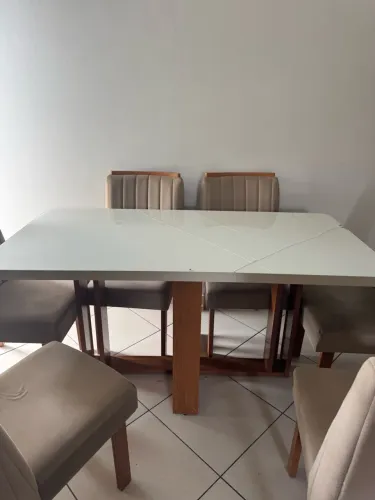 Mesa de jantar 6 cadeiras