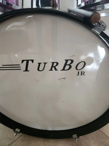 Vende-se bateria profissional infantil Turbo