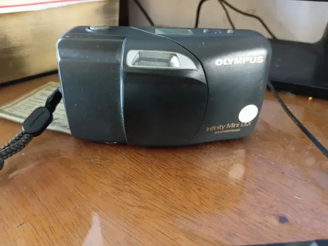 Câmera OLYMPUS Infinity Mini DLX
