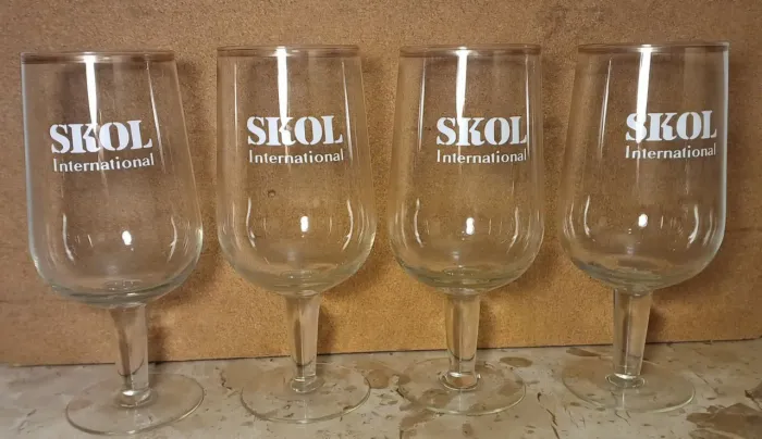 Lote 4 antigas Taças de cristal - Skol International