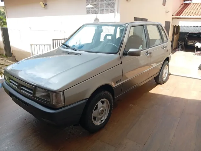 Fiat Uno 1.6 MPI 2P E 4P 1995