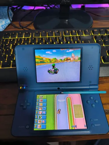 Nintendo ds'i Xl azul