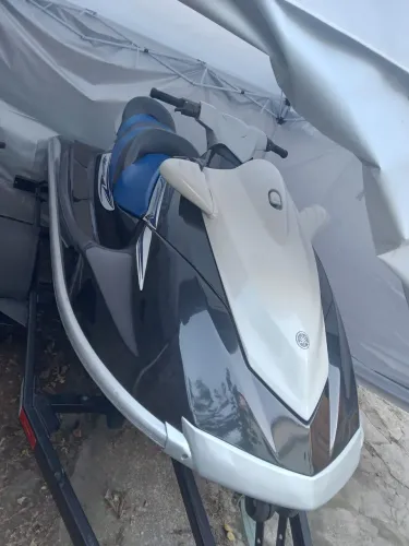 Jet ski
