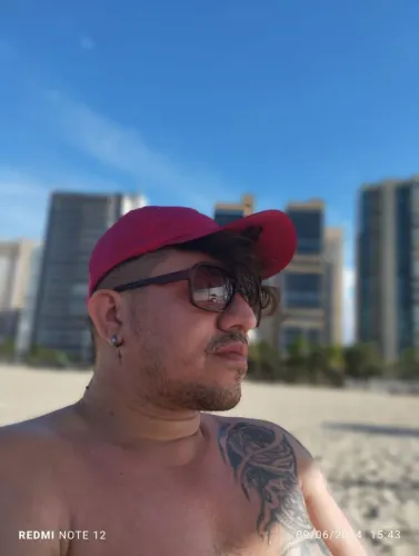 Faxina e montagem de móveis