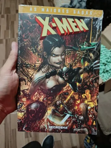 Hq X-Men: As Maiores Sagas - Necrosha (lacrada)?