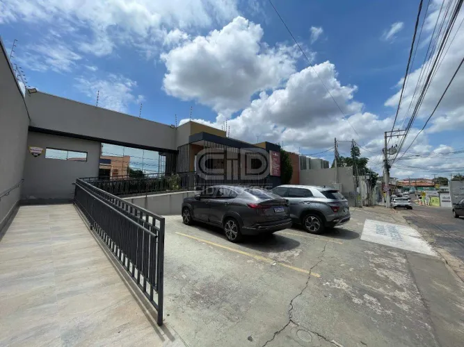 Sala Comercial com 12m² na Fisiomed Fisioterapia e Reabilitação