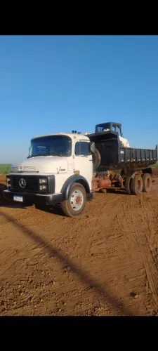 MB 1113 caçamba