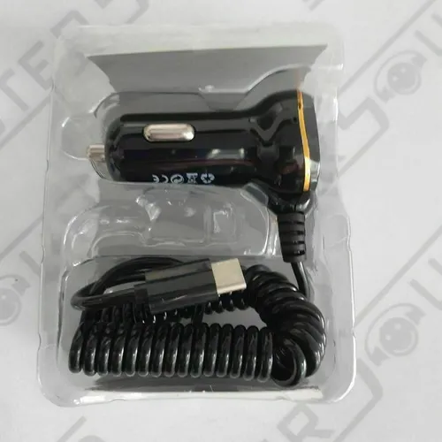 Kit carregador veícular, com uma entrada usb, cabo fixo  com entrada tipo c.novo.