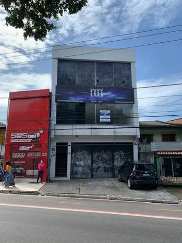 Prédio na Pedro Alvares Cabral