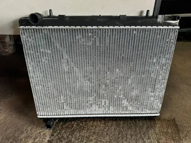 Radiador Citroen C4 2006 2007 2008 2009 10 11 12 13 14 2015