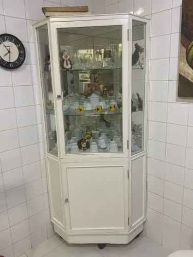 Vitrine de Canto para Cozinha