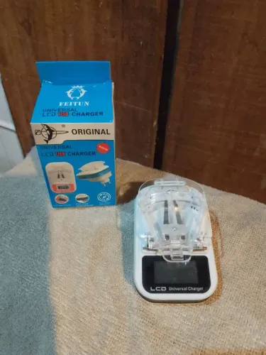 Carregador universal pra bateria de celular