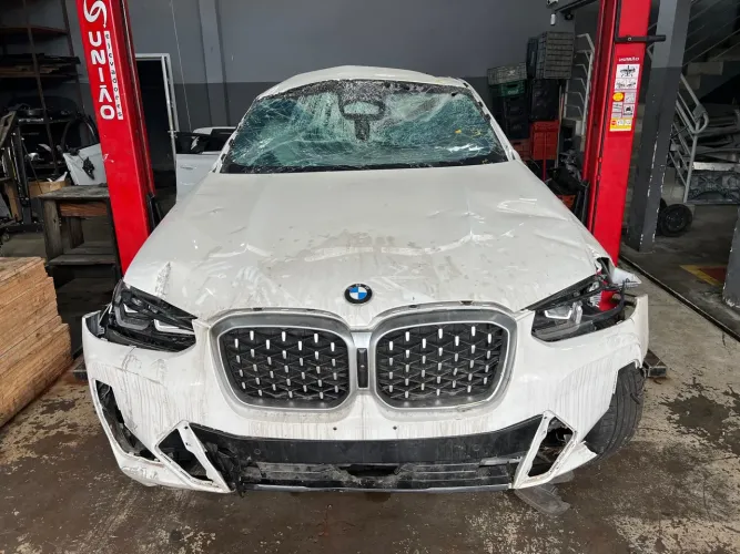 Sucata bmw x4 2024