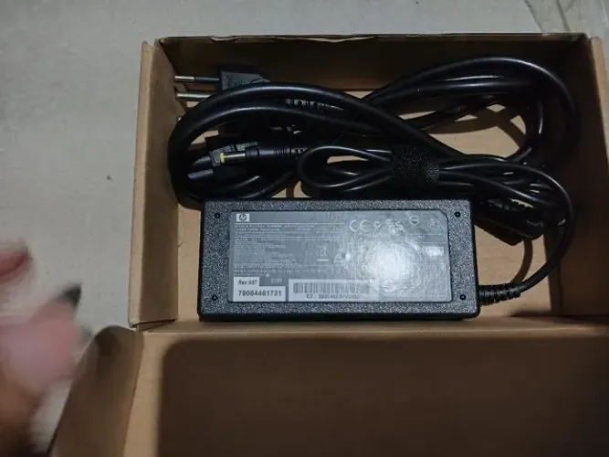 Fonte Notebook HP2 18.5V 3.5A (4.8 x 1.7 mm)