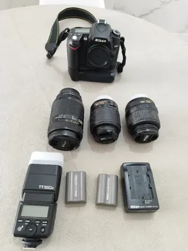 Kit Nikon D90 muito novo.