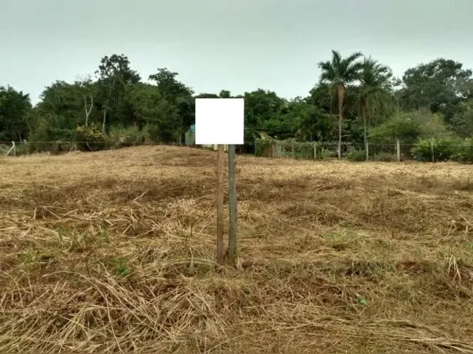 Excelente Chacara no Condomínio Miranda