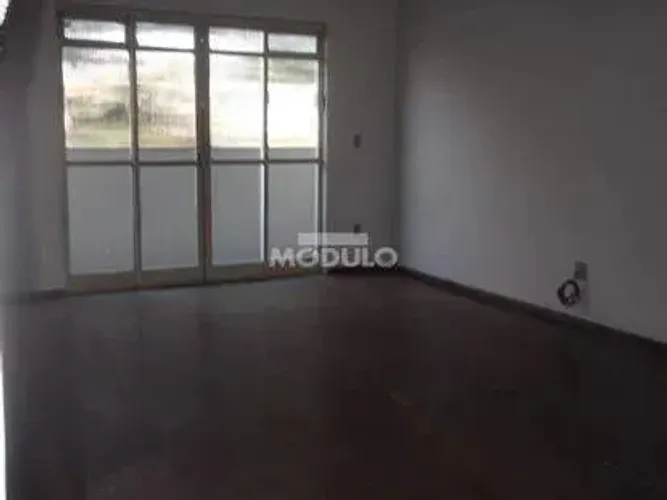 Apartamento disponível para locação no bairro Nossa Senhora Aparecida.