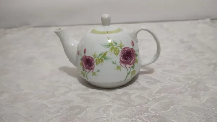 Bule de porcelana