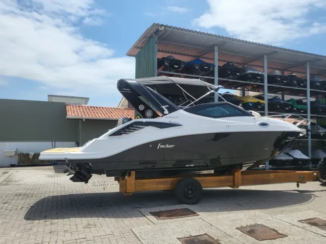 Focker 272 GTC - 2023 x1 Mercruiser 300 HP ñ Phantom Ventura Fs Nx Ventura Triton