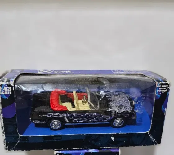 Miniatura Mustang 1964