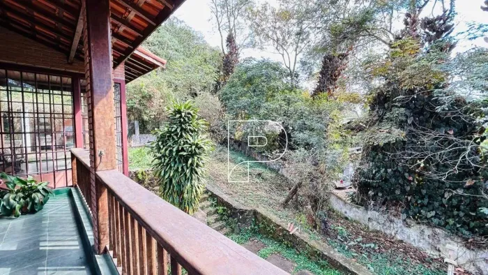 Chácara com 3 dormitórios à venda, 1833 m² por R$ 689.000,00 - Granja Viana - Embu das Art