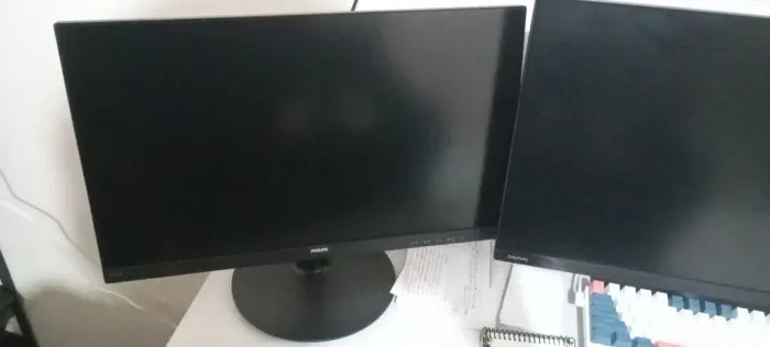 PHILIPS Monitor 21.5" VA com HDMI - 221V8L, Preto, pequeno<br>Escolha da 