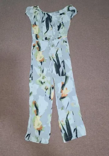 Macacão Floral para Menina