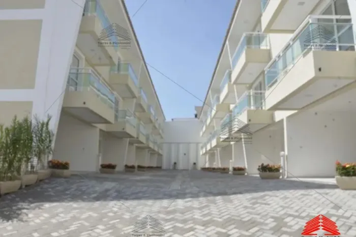 Sobrado à venda em condomínio fechado na Moóca com 174.00 m² de área construída, 3 dormitó