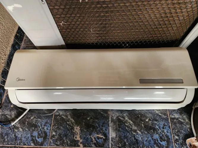 Ar condicionado MIDEA 12000btus